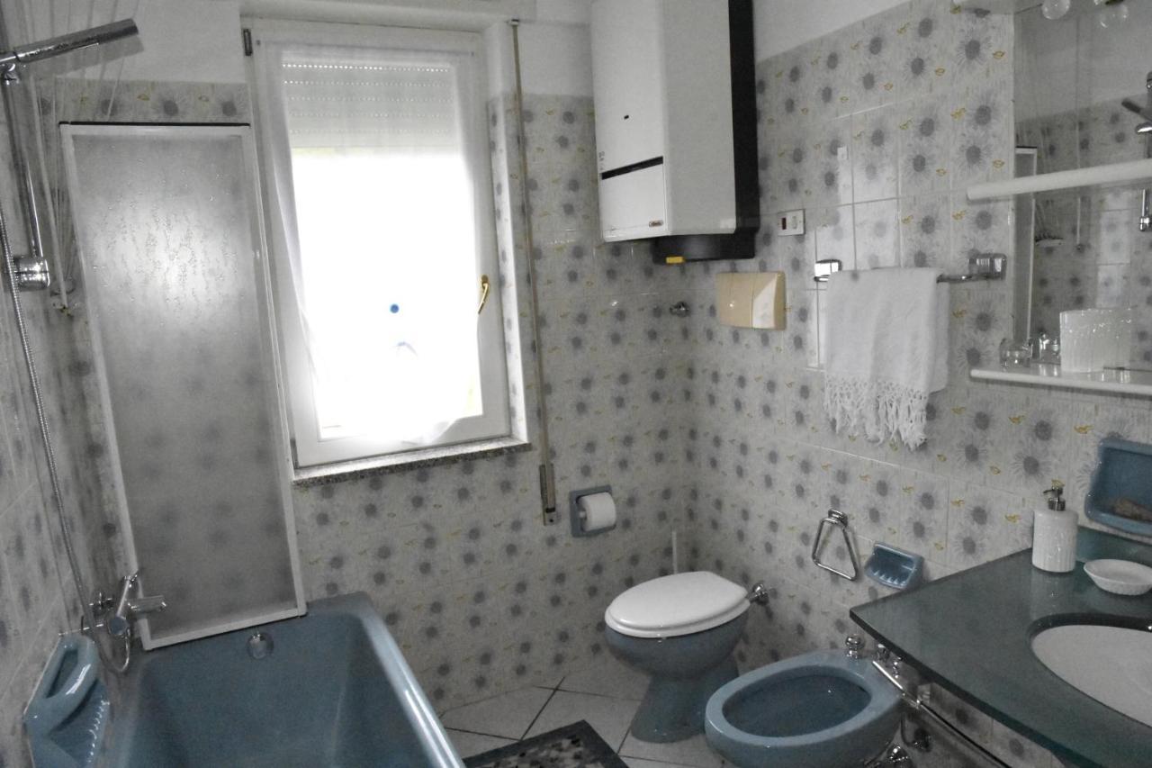 Casa Vacanza Dolcevita Averara Bagian luar foto